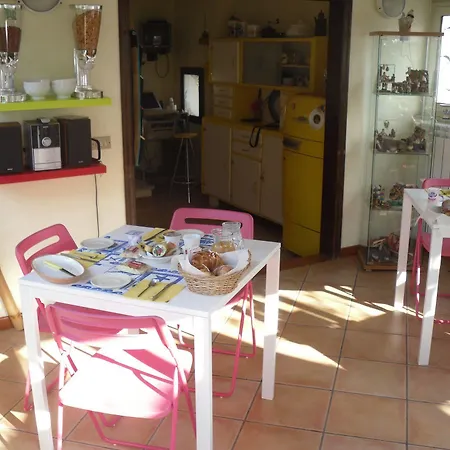 I Vicoletti Di * Naples